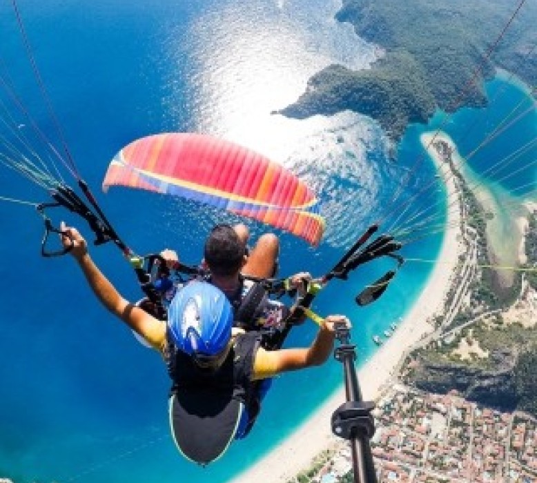 Paragliding